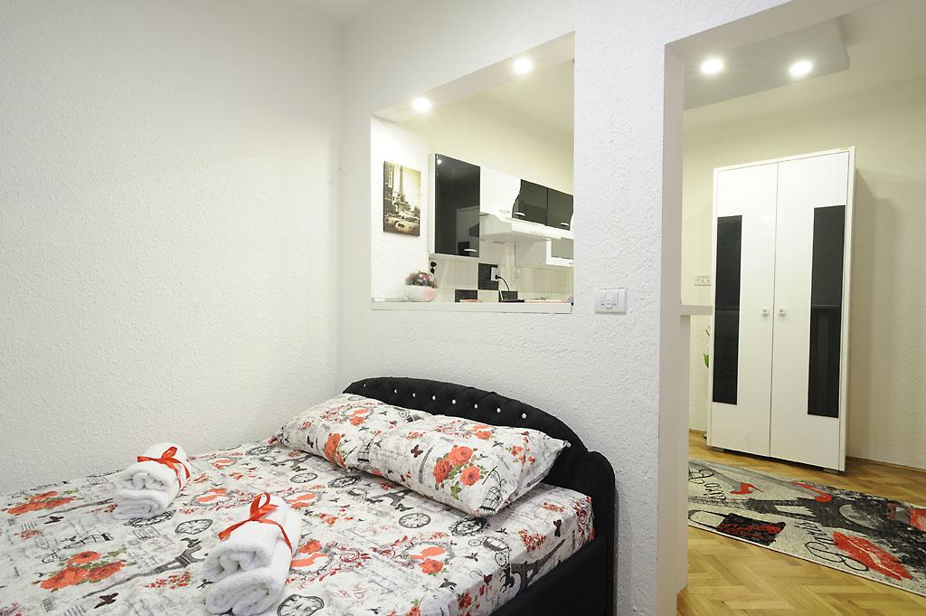 Apartment Rinaldi Belgrado Esterno foto