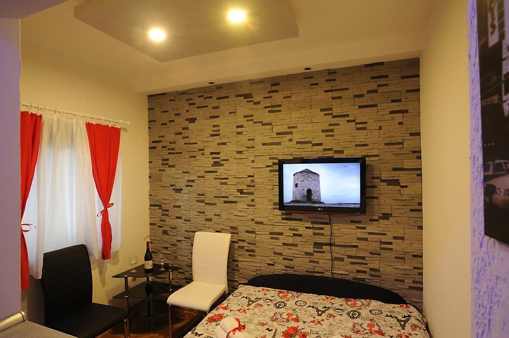Apartment Rinaldi Belgrado Esterno foto